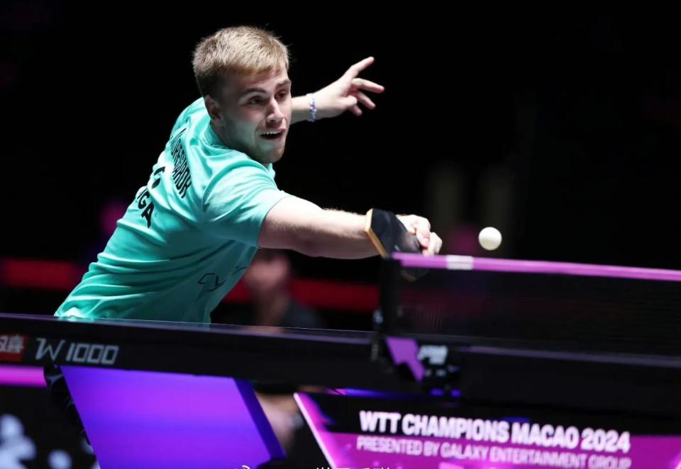 开始有点不 开始有点不